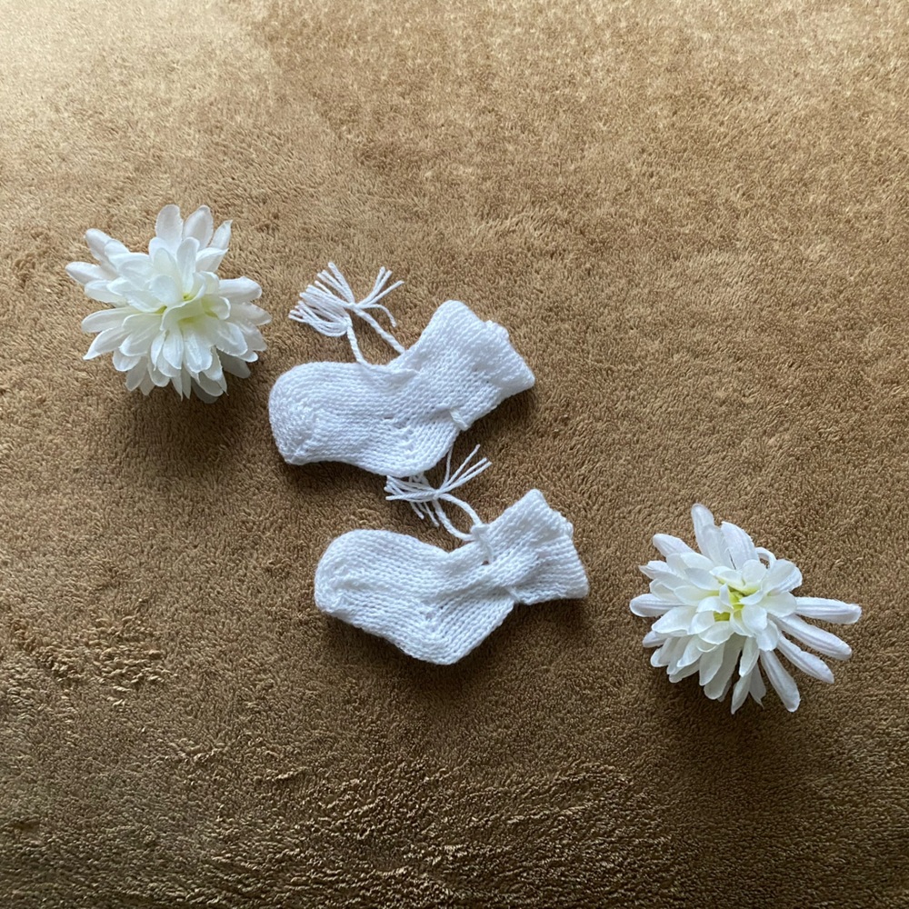 Heirloom Hand-Knitted Newborn Booties – 100% Soft Wool HOSPITAL /SHOWER GIFT